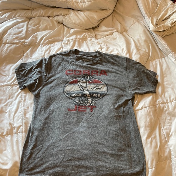 Under Armour Bundle + Mustang Shirt - Picture 8 of 8